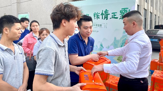 浴见匠心·粽情小猪视频APP在线官方下载：一份沉甸甸的端午暖意